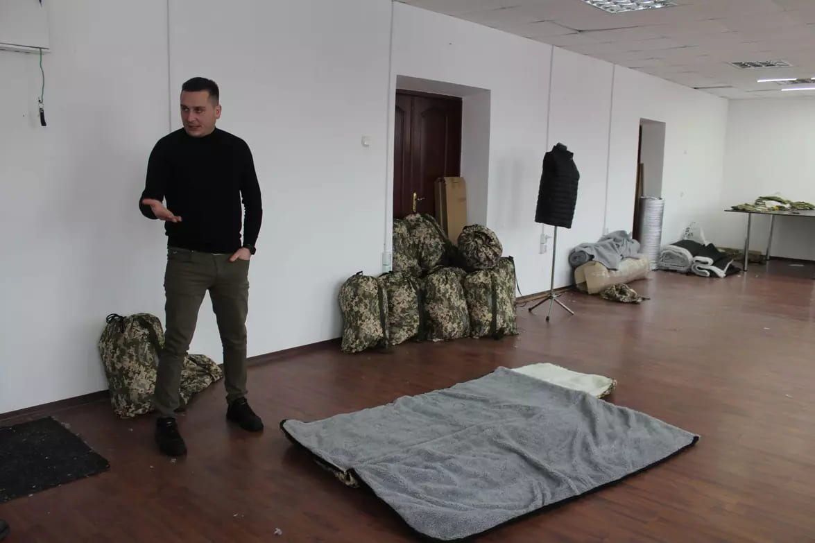 У Вінниці створили спальник для військових, який підігрівається від павербанка