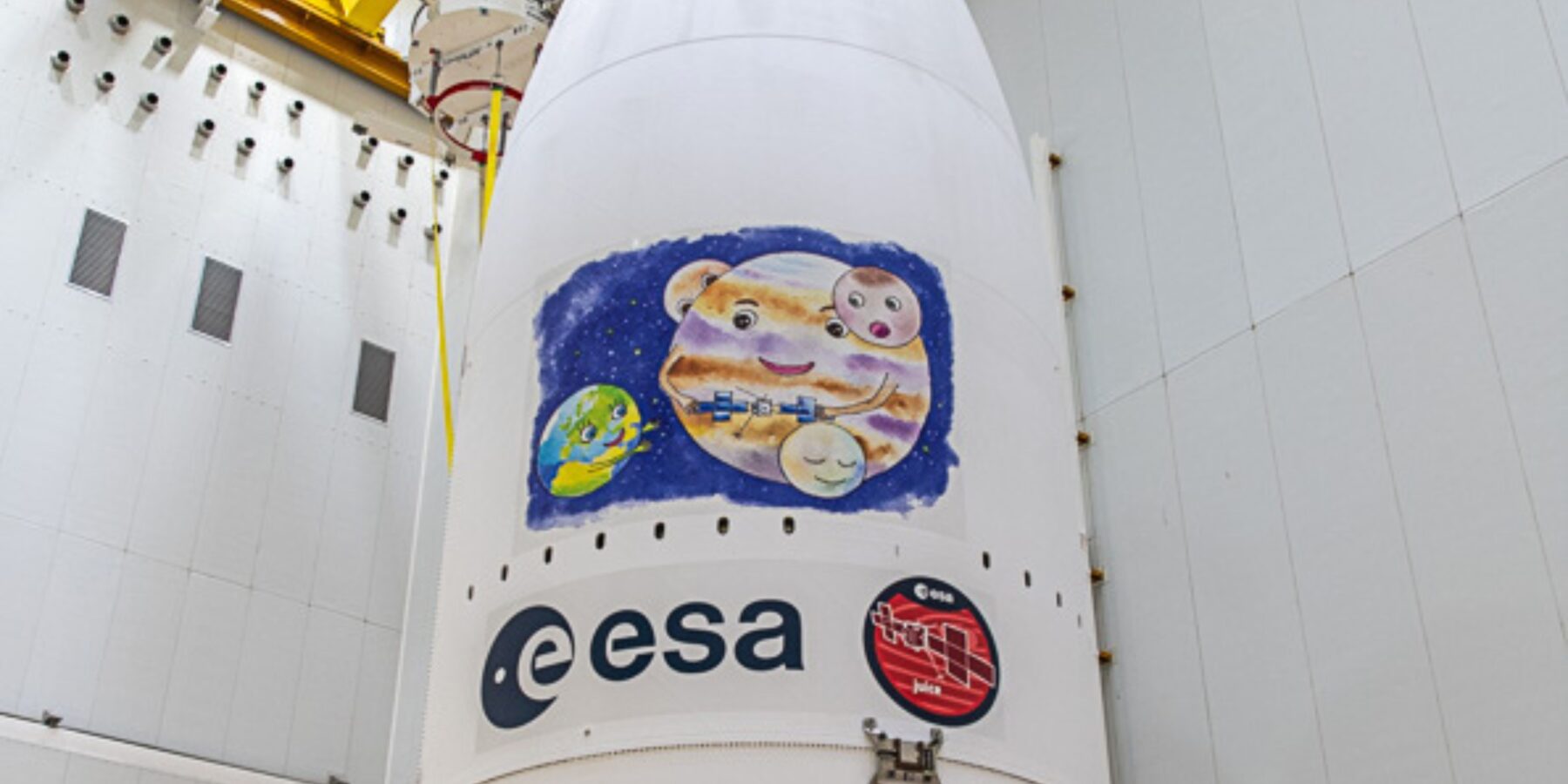 Французька ракета із малюнком жительки Житомирщини піднялася у космос (фото)