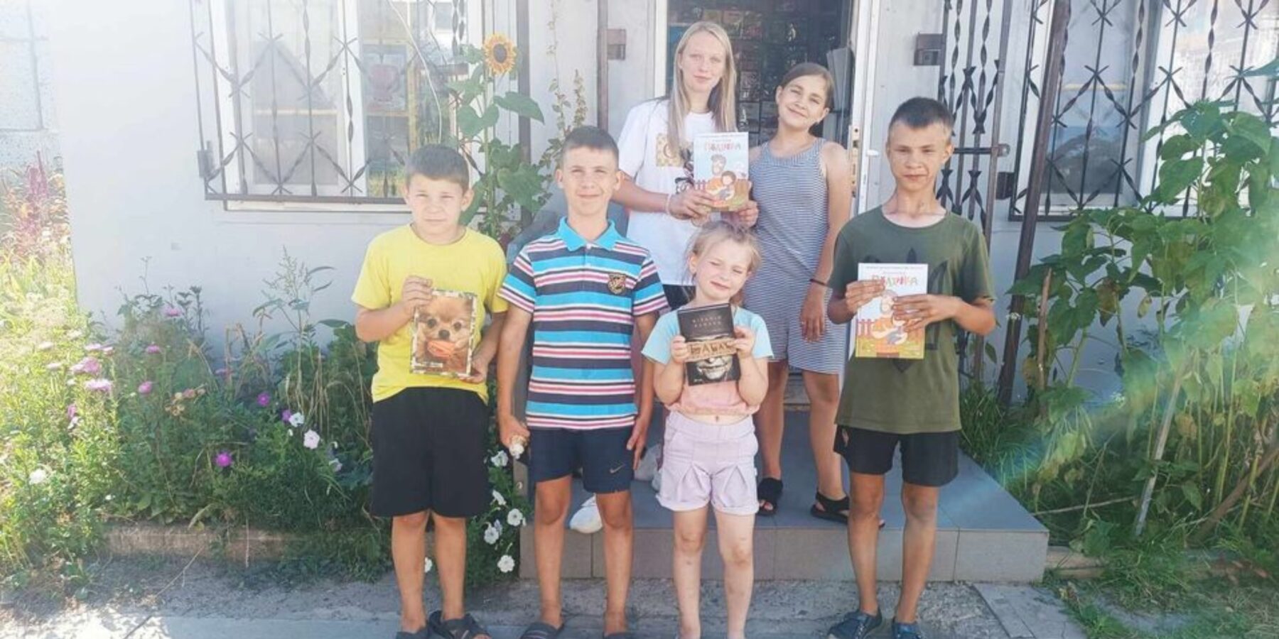 У прифронтовому місті на Донеччині діти створюють бібліотеку