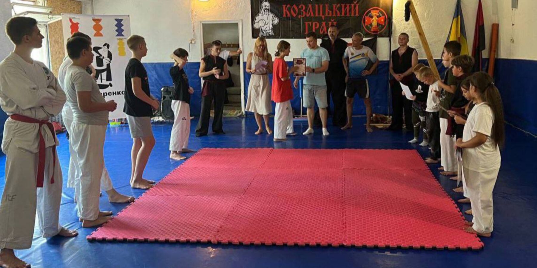 У Миколаєві відродили змагання з козацьких бойових мистецтв для дітей