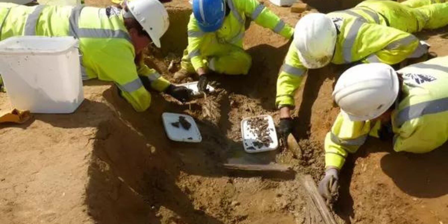 У Великобританії виявили поховання сарматського воїна віком 2000 років