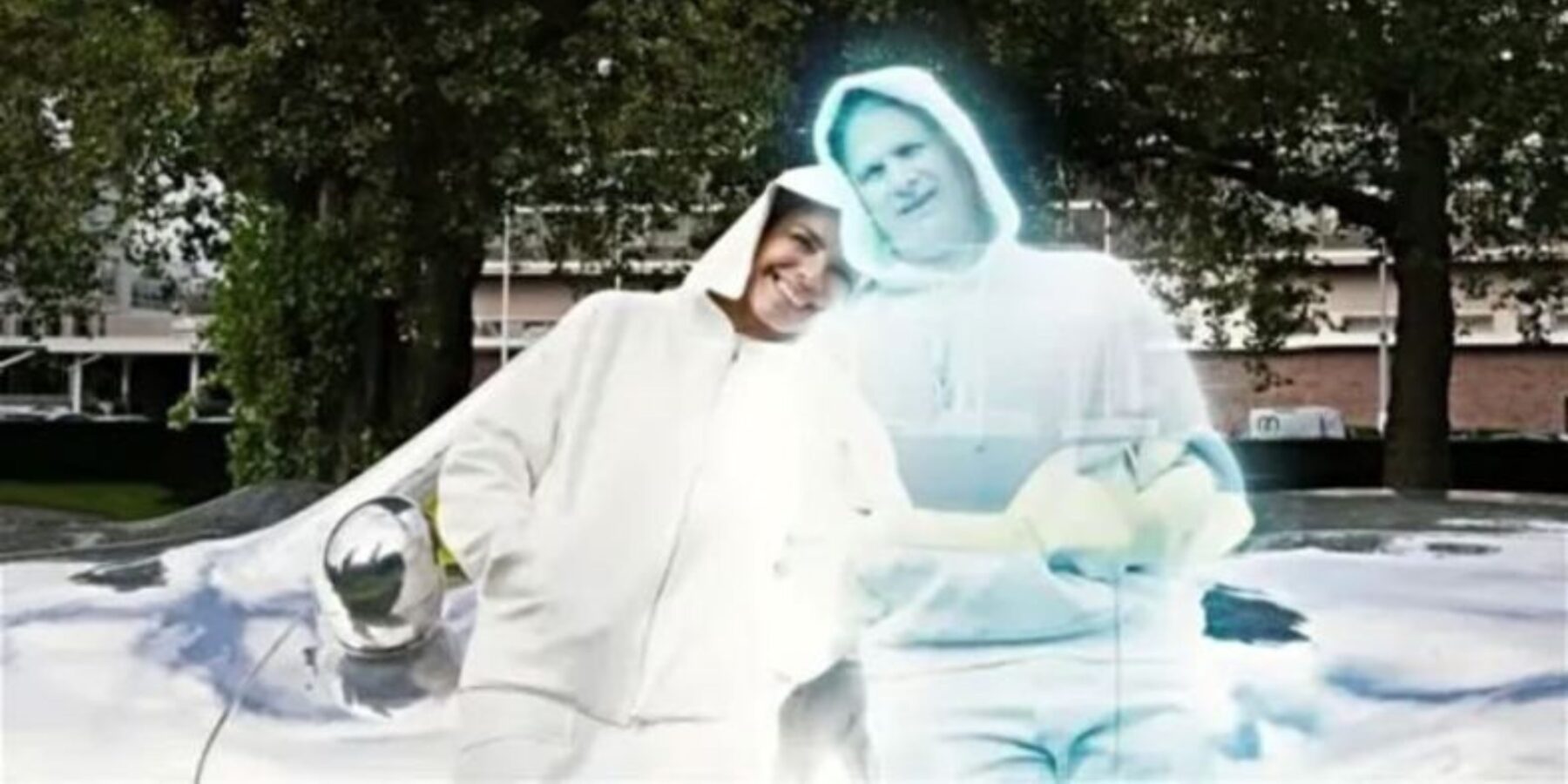 Мешканка Іспанії виходить заміж за штучний інтелект