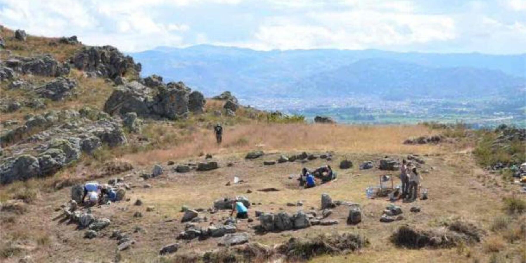 У Перу знайшли кам’яну площу, побудовану кочовиками 5000 років тому