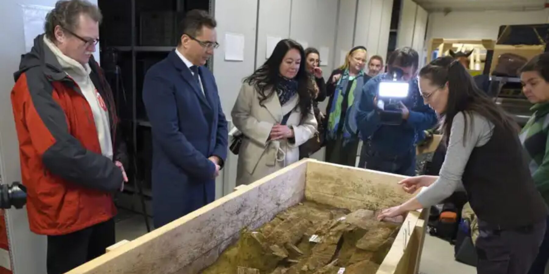 В Угорщині знайшли поховання озброєного аварського воїна та його коня, датоване VII століттям