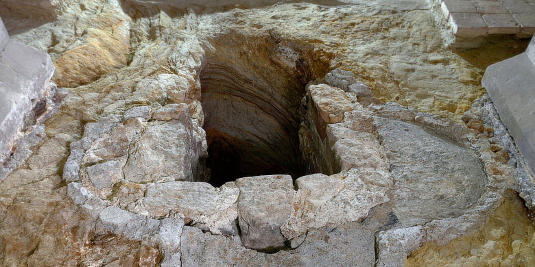 У Німеччині знайшли купіль для хрещення династії Оттонів, датовану Х століттям