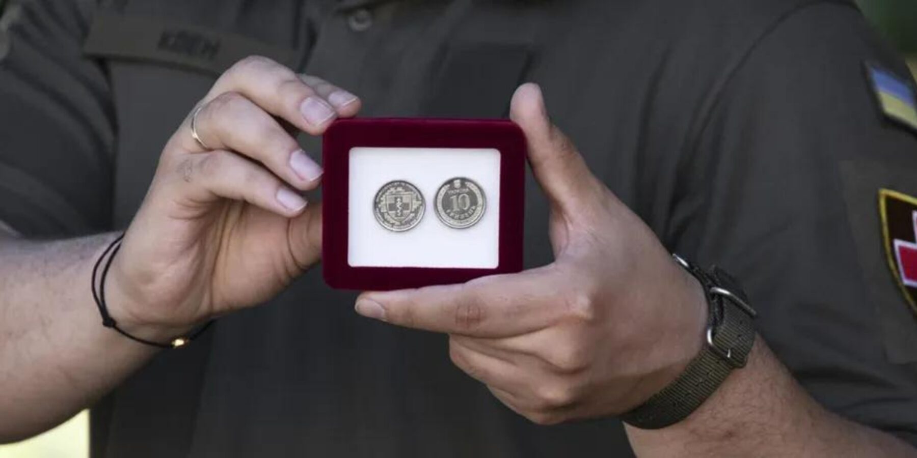 В Україні створили нову пам’ятну монету, присвячену медичним силам ЗСУ