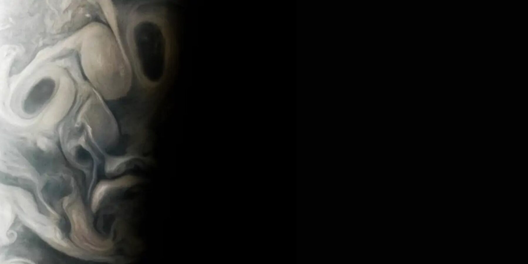 На Юпітері помітили “сумне обличчя”