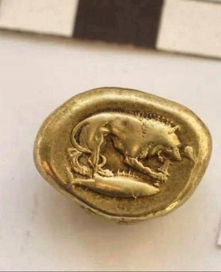 Вчені показали давньогрецьку посудину для вина з монетами, знайдену на Одещині