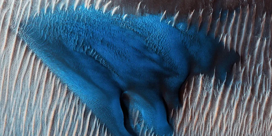 На Марсі зафіксували появу синьої дюни