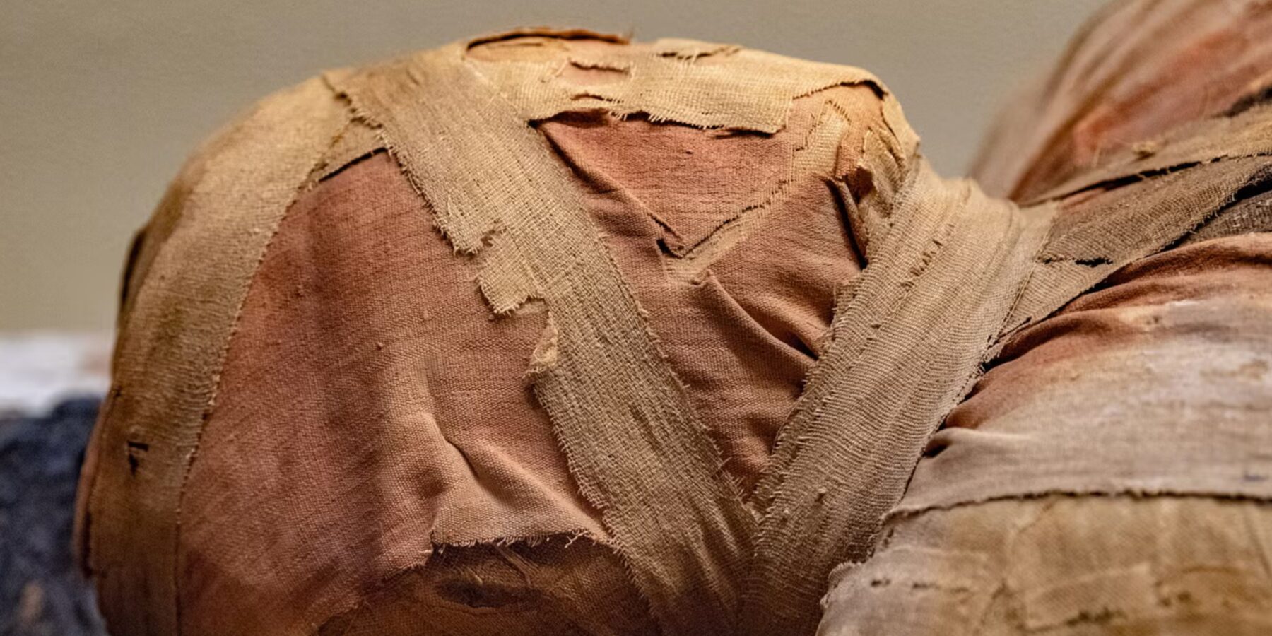 Вчені нарешті розкрили 2000-річну гробницю Цербера