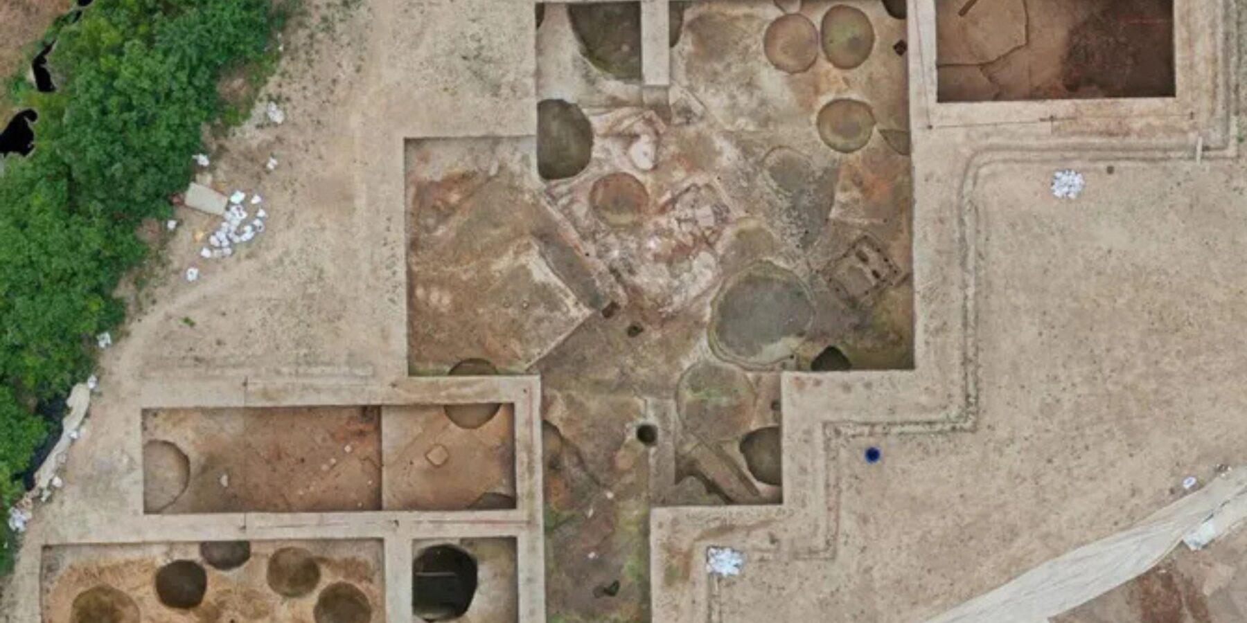 Вчені розкрили таємницю розташування стародавніх китайських гробниць