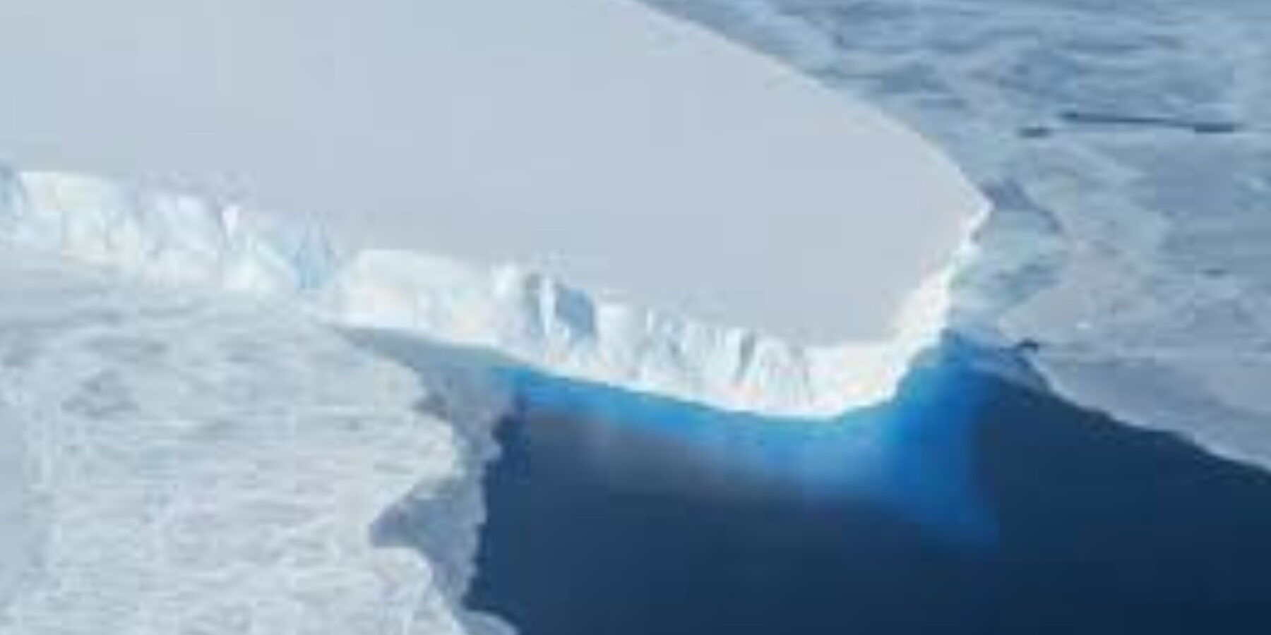 Вчені зафіксували стрімке руйнування льодовика Судного дня