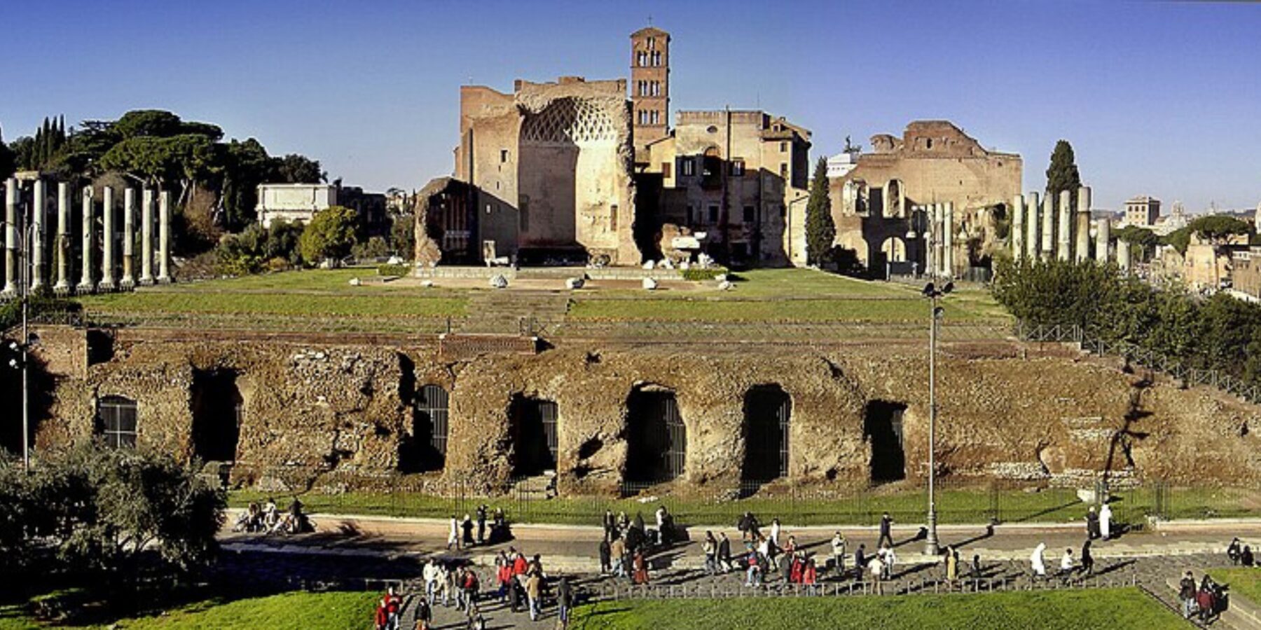 Вчені розкрили таємницю стійкості 2000-річного храму Венери