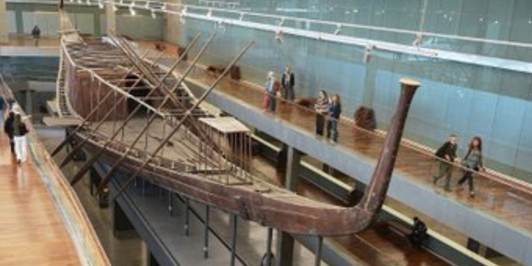 В Єгипті показали дерев’яний човен фараона Хеопса