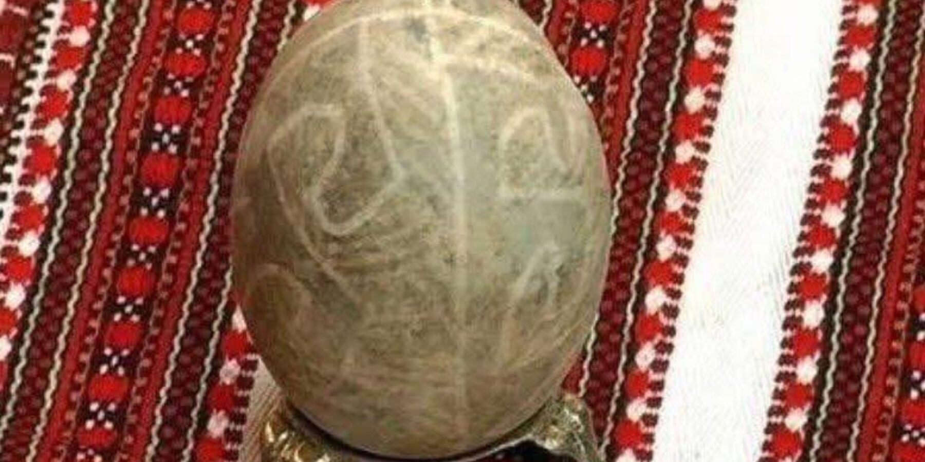 У Львові знайшли унікальну 500-річну писанку, створену на гусячому яйці