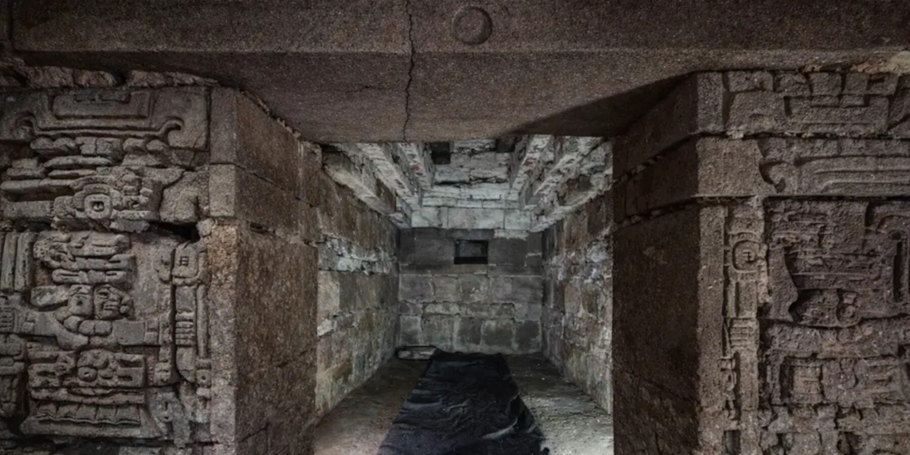 У Мексиці знайшли 1400-річну гробницю сапотеків