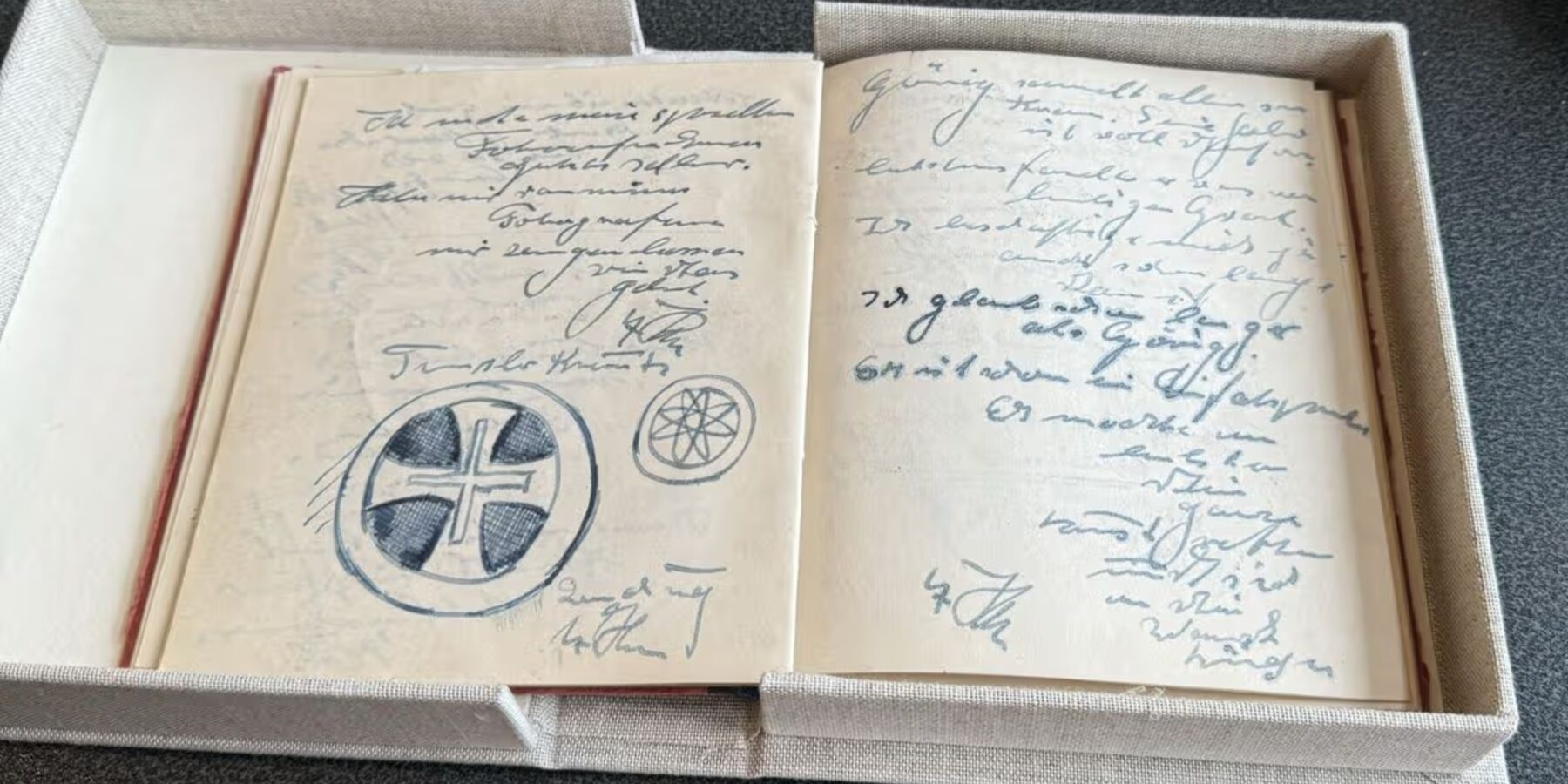 У мережі шириться інформація про виявлення “загубленого щоденник Гітлера”