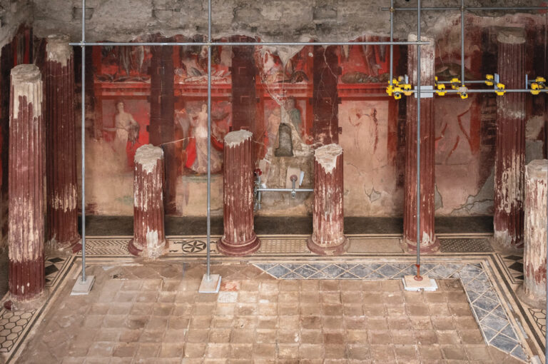 У Помпеях знайшли 2000-річний «дім діонісійських утіх»