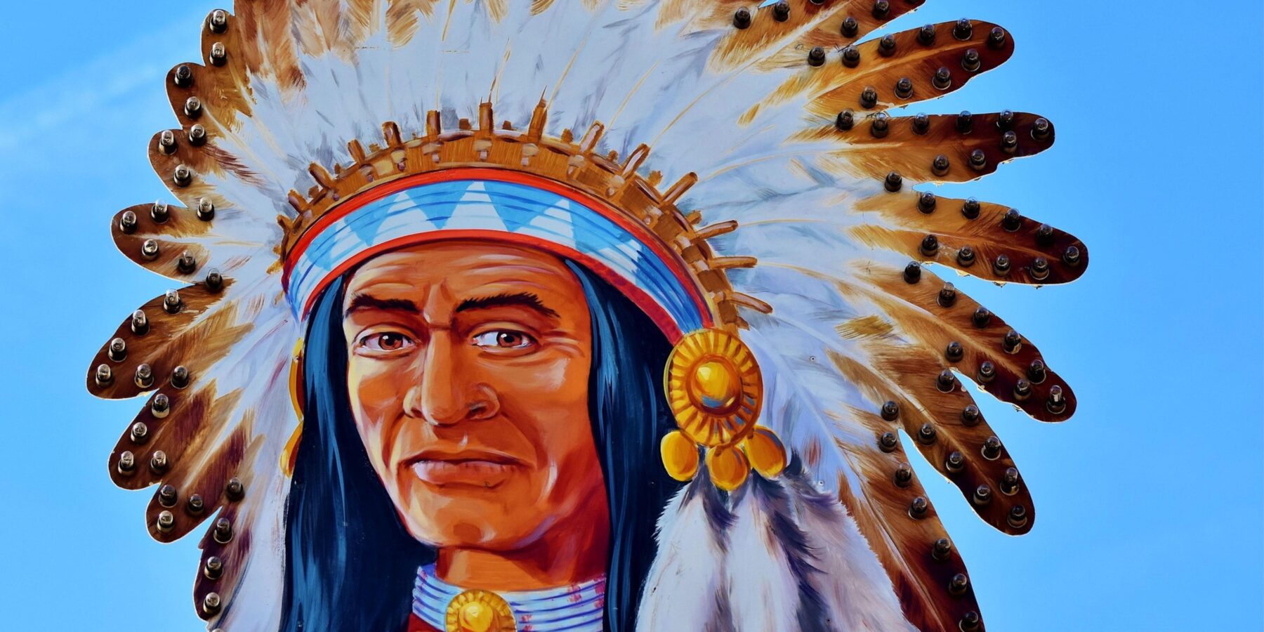 Вчені знайшли докази використання пір’я амазонських папуг у ритуалах 1000 років тому