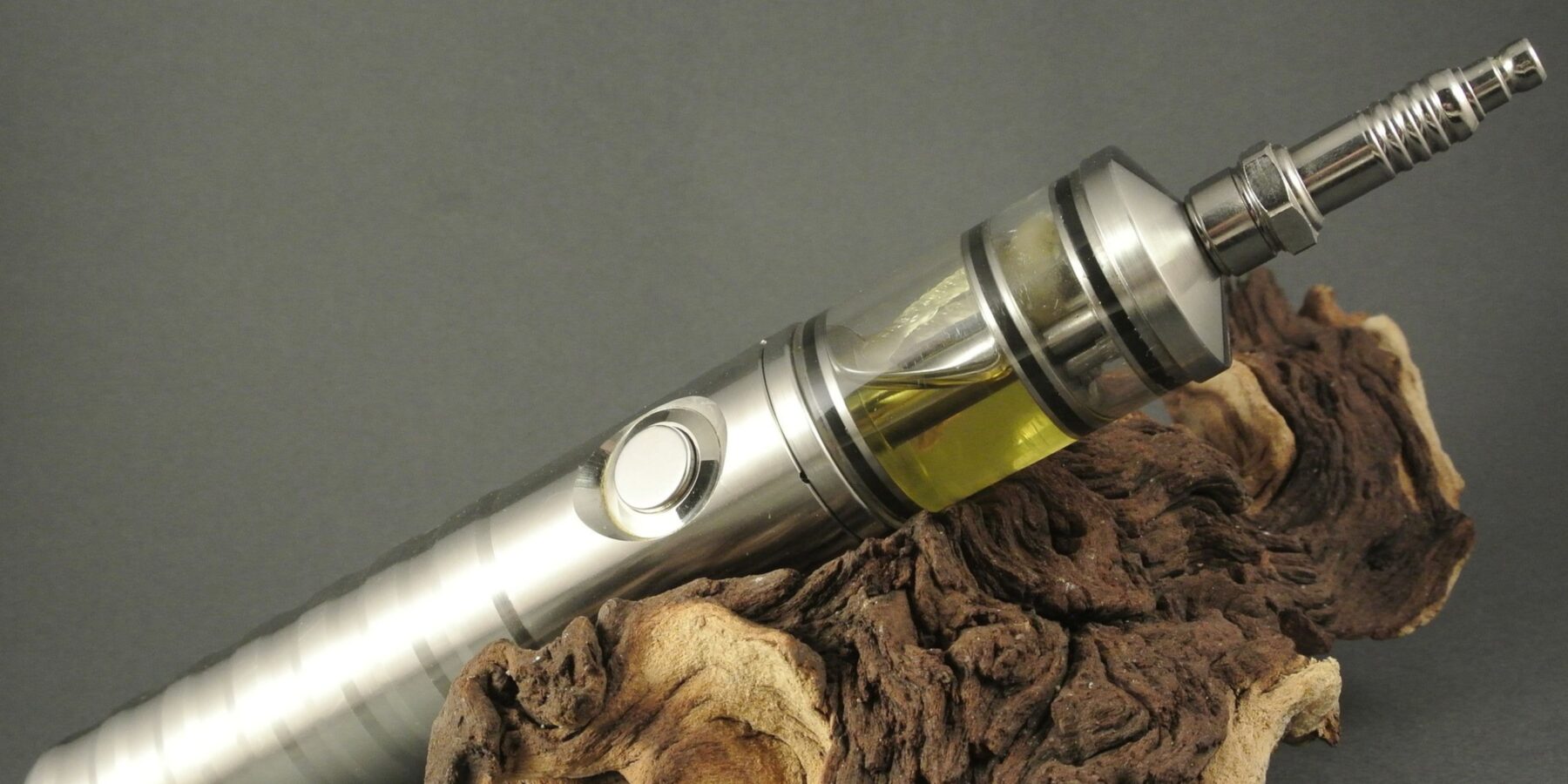 Електронні сигарети навчилися перетворювати на музичні інструменти