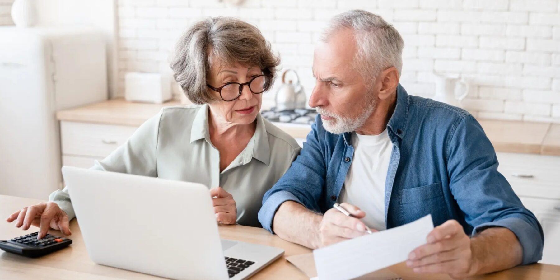 Фахівці радять: як облаштувати дім для людей зі слабким зором