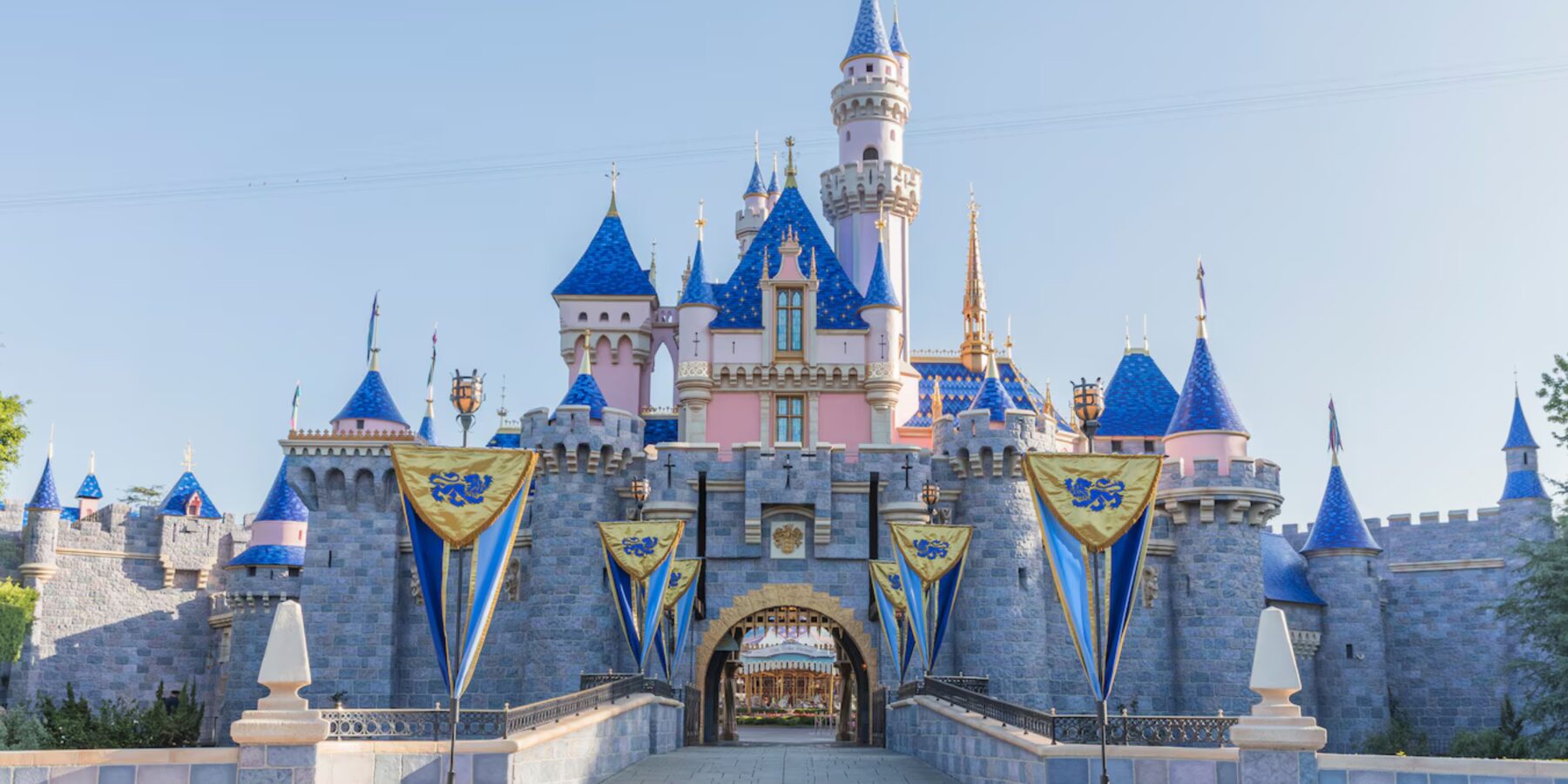 Як завод Ford надихнув на створення Disneyland