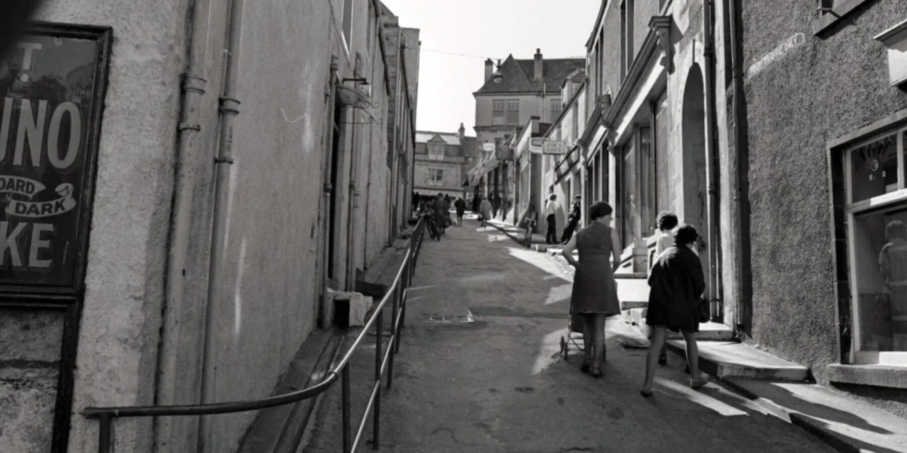 Коли материнство без шлюбу стало нормою: досвід Шотландії