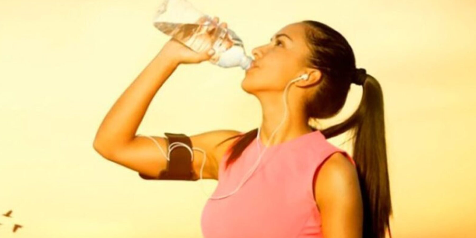 Експерти розповіли, як достатнє споживання води змінює організм